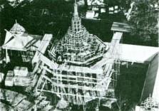 Scaffold surrounds Thailand's Temple