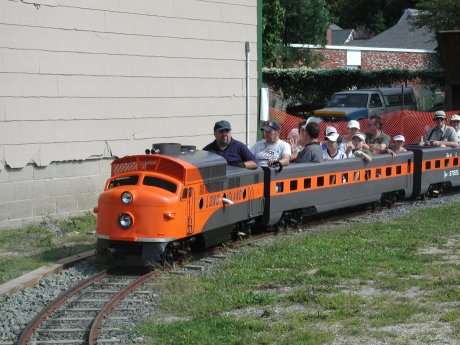 Paper presentation new york world's fair train