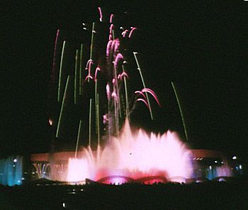 Fountain & Fireworks